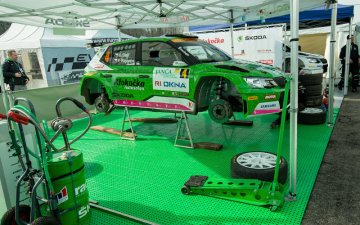 Vybavili jsme depo automobilového týmu Racing21